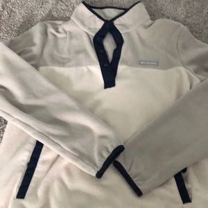 Columbia pullover